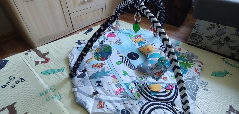 Развивающий коврик