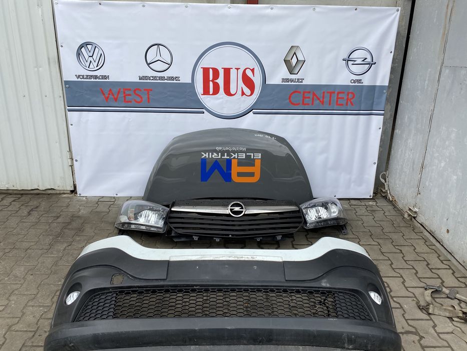 Разборка Renault Traffic 3 капот бампер фара телевізор Решітка