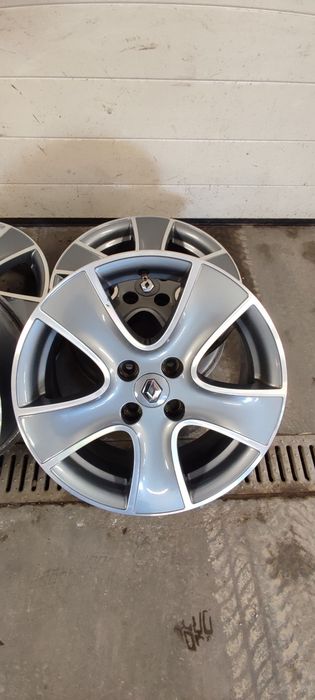 Alufelgi Renault Clio IV,4 R16 4x100 Et44