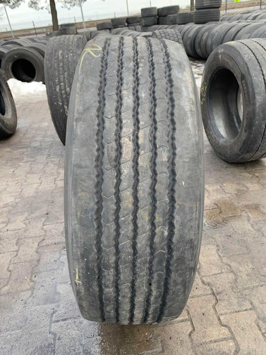 385/65R22.5 Opona BRIDGESTONE R179+ 10-11mm Naczepa R 179