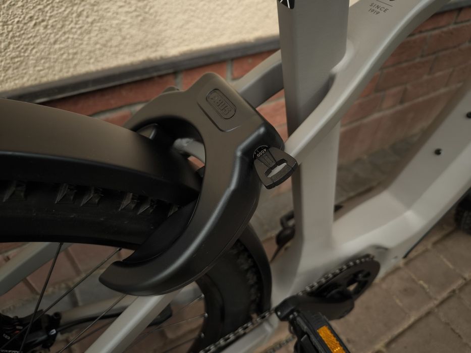 Rower elektryczny trekkingowy Kalkhoff Entice 7 Move+ Wave jak nowy 150km przebiegu!