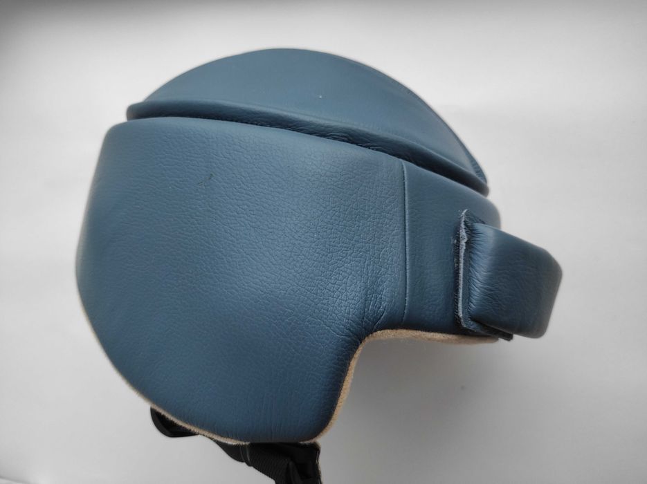 Защитный шлем от падений Mustang Optimum Comfort 59-60см при эпилепсии