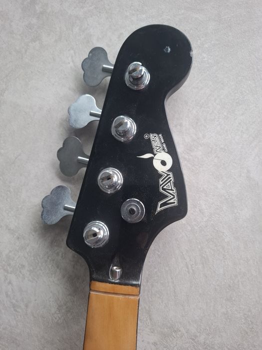 Gitara basowa Mayones rok 1992