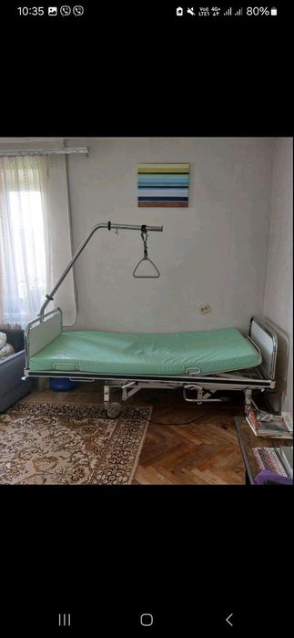 Ліжко медичне для хворих