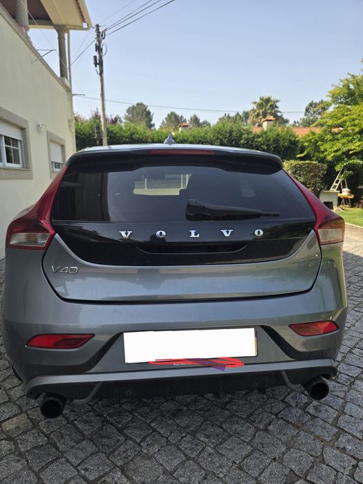 Volvo V40 RDesign