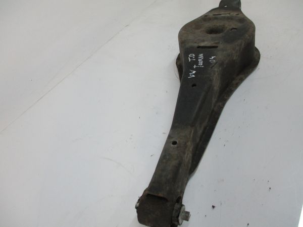 Braço de suspensão trás direito VOLKSWAGEN Touran (1T)