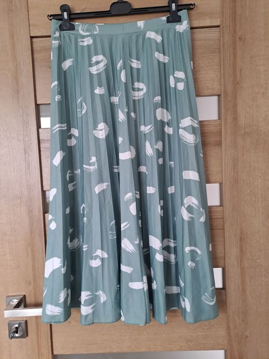 Plisowana spódnica Asos rozmiar 40 nowa bez metki