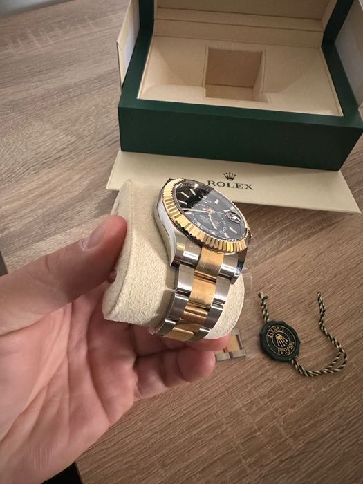 Rolex Sky-dweller Two-tone 42mm Slaon Kruk NIE NOSZONY