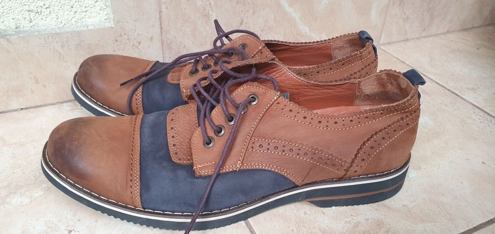 NEW HOLLAND buty męskie rozmiar 43 wkładka 27,5cm stan bardzo dobry