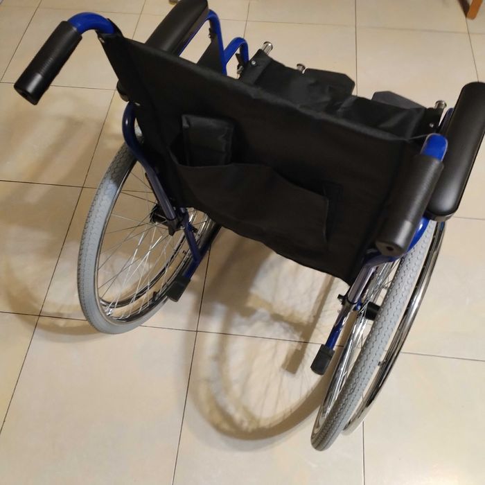 Wózek inwalidzki ręczny Gima 43271