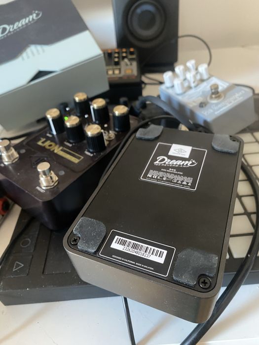 UAFX DREAM 65 Universal Audio wzmacniacz IR efekt gitarowy