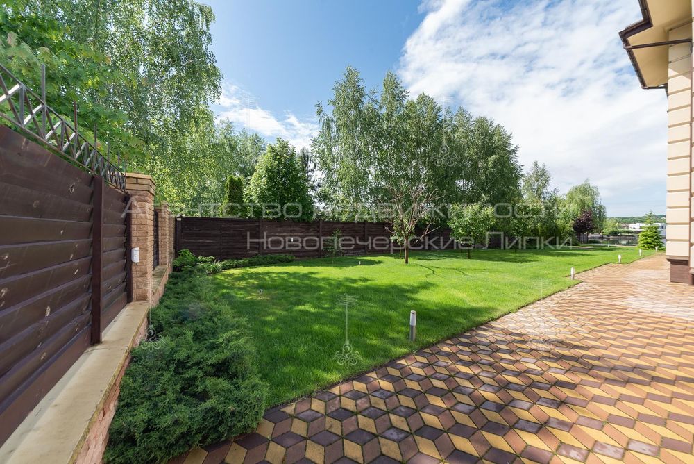 КМ Хутір Ясний,Лісники вихід на воду Будинок 462м2 з ремонтом,23 сот.