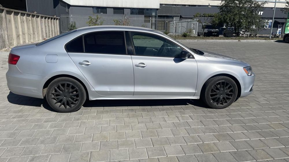 Оренда VW Jetta 4500 грн