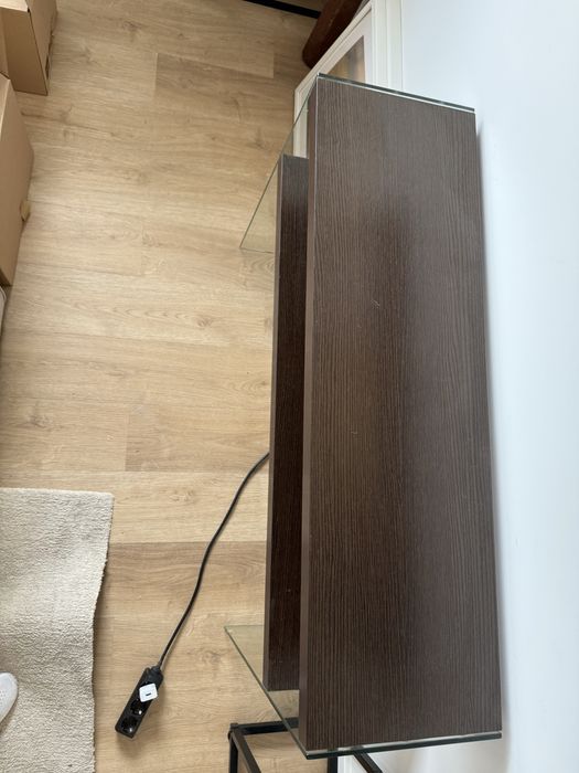 Aparador AREA madeira e vidro