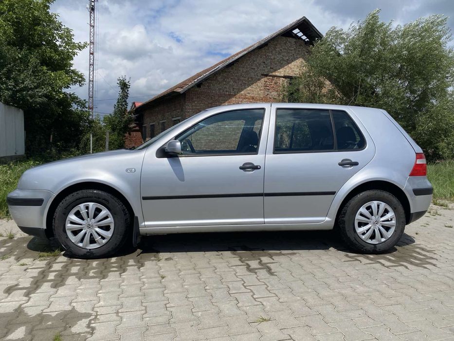 Volkswagen Golf 4 2003 рік