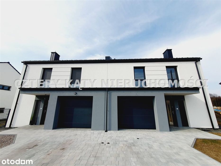 Nowy dom w sąsiedztwie lasu!