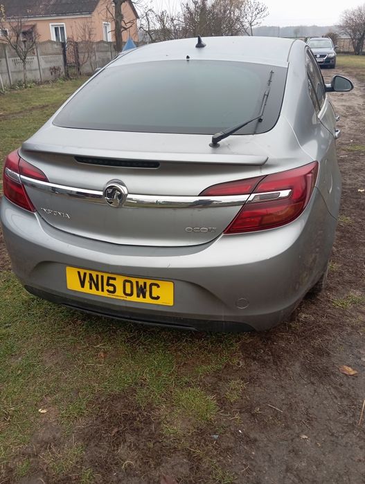 Półka bagażnika Opel Insignia A