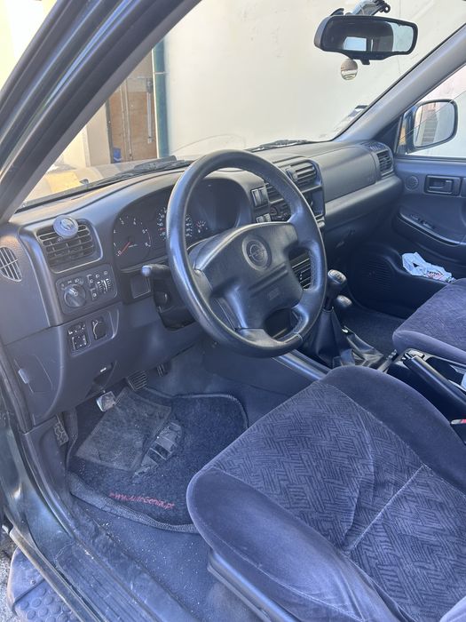 Opel Frontera 2.2 em bom estado