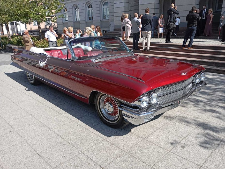 Cadillac 1962 kabriolet cabrio czerwony klasyk auto samochód do ślubu