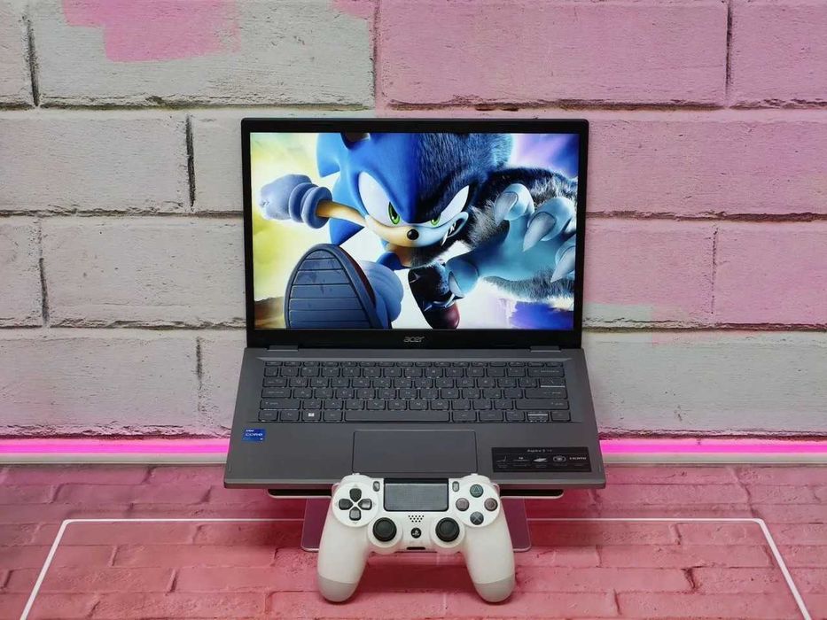 Геймерский Ноутбук /Игровая видеокарта RTX/ Танки, КС 2, Киберпанк