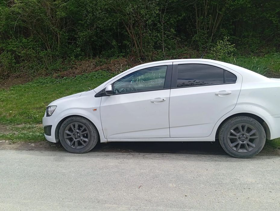 Chevrolet Aveo Sprzedam auto osobowe Chevrolet AVEO