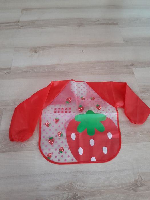 Śliniak, kaftanik, ochraniacz, fartuszek do karmienia dziecka