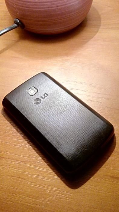 telefon lg l1 drugiej generacji