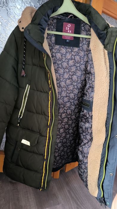 Чоловічий пуховик 50 , стан ідеальний