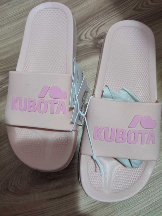 Klapki Kubota pudrowy róż 38 damskie