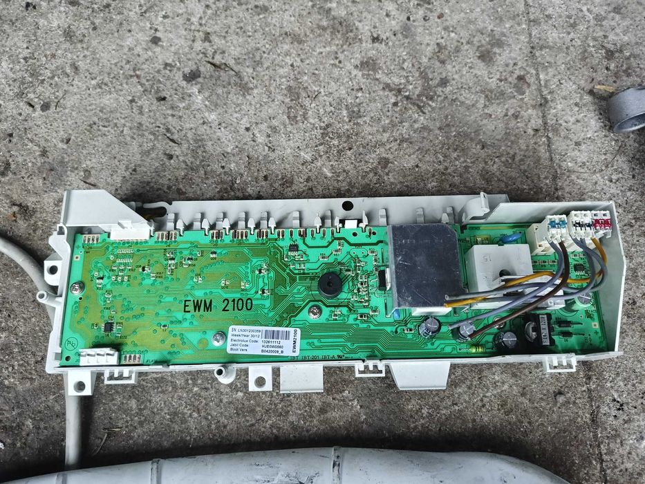pralka electrolux EWB105405W części
