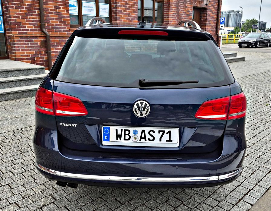 Śliczny Volkswagen Passat 2014 Rok *Klimatron*Alu*NAVI*Bezwypadkowy!
