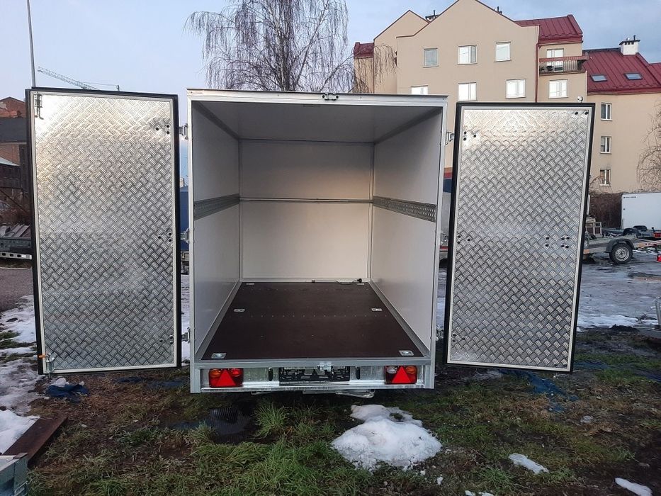 Przyczepka Kontener  Marki "WIOLA" .