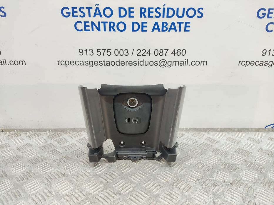 Painel Da Consola Central Entrada USB AUX Mini Cooper F56