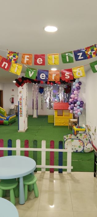Vendo espaço infantil  de aniversário. Negócio chave na mão, pronto a trabalhar.