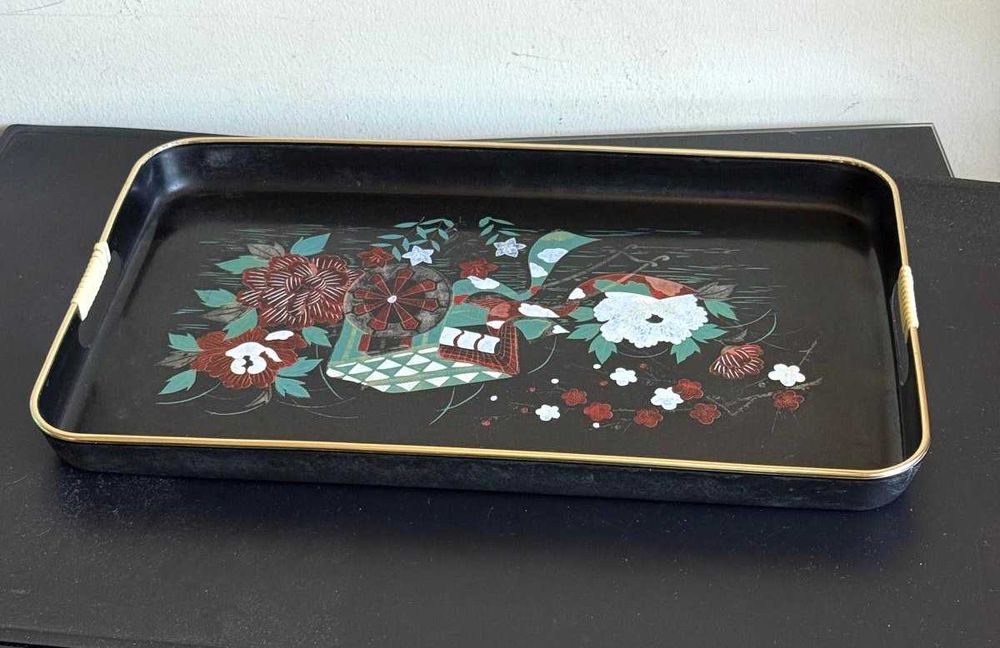 Conjunto de Tabuleiros Vintage
