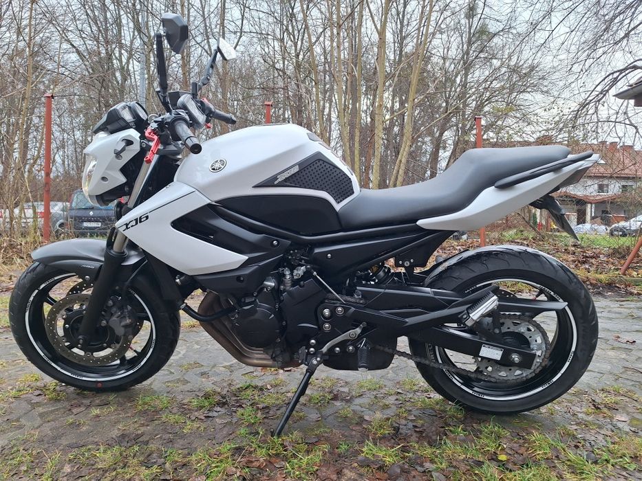 Yamaha XJ6N  ABS  super stan