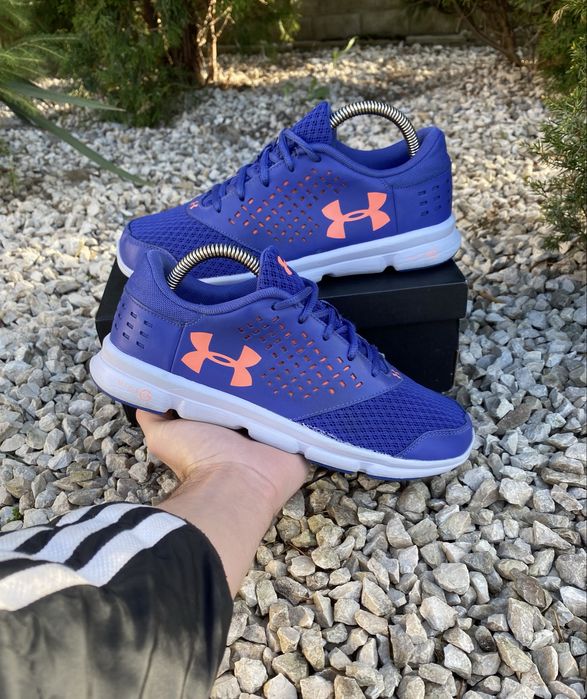 Buty Under Armour Micro G Sneakersy Damskie Chłopięce Obuwie Sportowe Modne Oryginalne Retro Opium Vintage Rozmiar 38,5