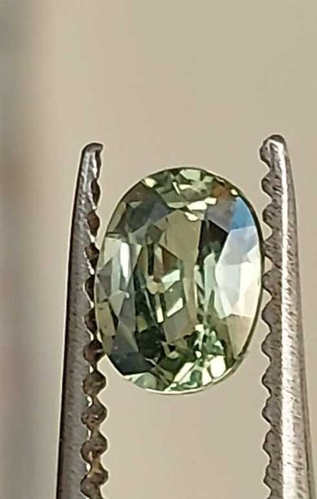 Safira 1.02ct cor verde
