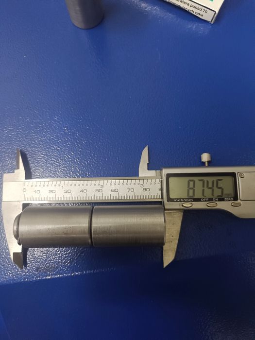 Zawiasy toczone zabezpieczenie