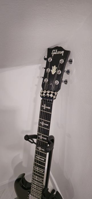 Электрогитара SG Тони Айомми