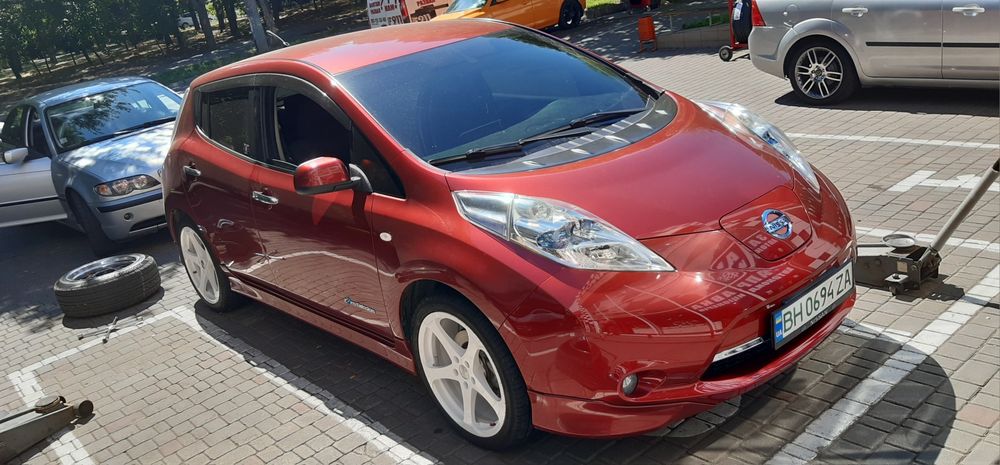 Диски кованые Slik R19 с резиной 245 40 R19