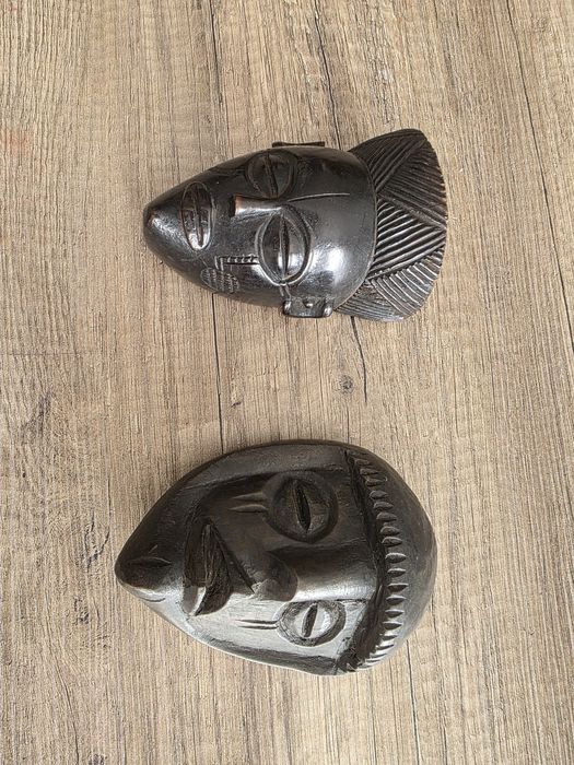 Figuras Áfricanas de Madeira