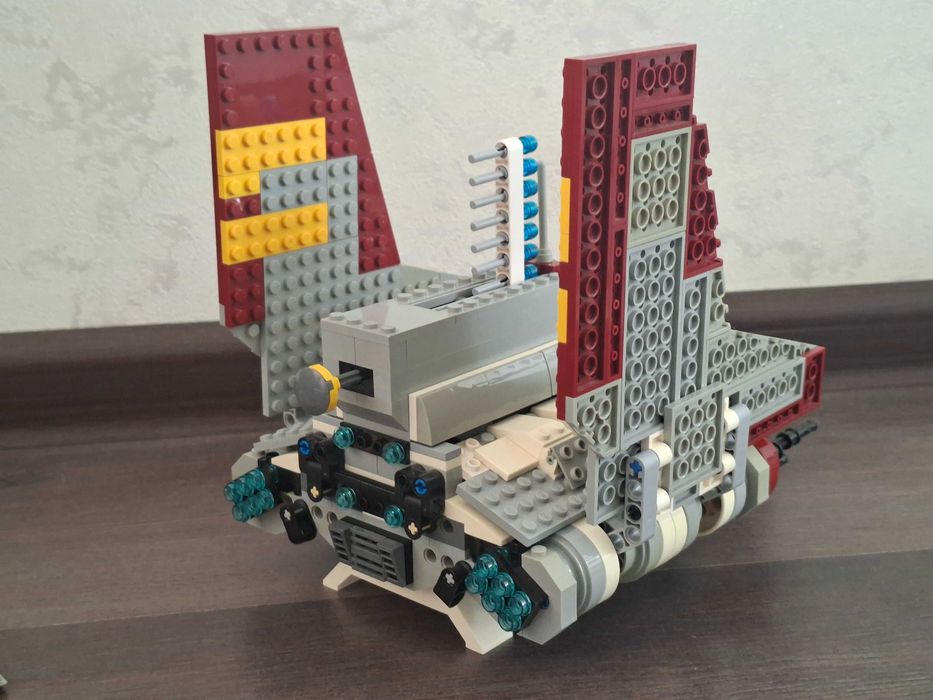 Lego Star Wars / Лего Звёздные войны 8019 Republic Attack Shuttle