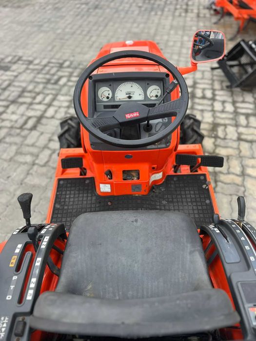 KUBOTA ASTE A155 IMACULADO