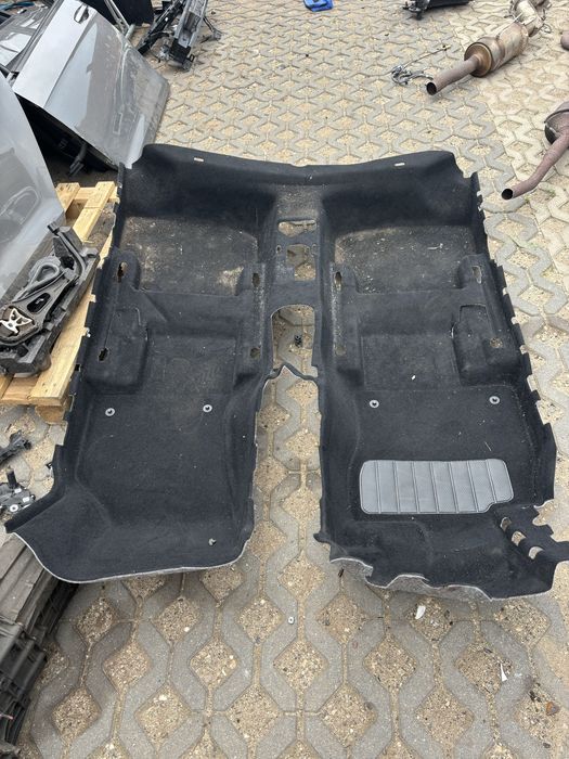 VW Golf 7 wykładzina plus wygłuszenie komplet
