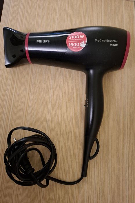 Фен Philips BHD029/00 серії DryCare Essential IONIC