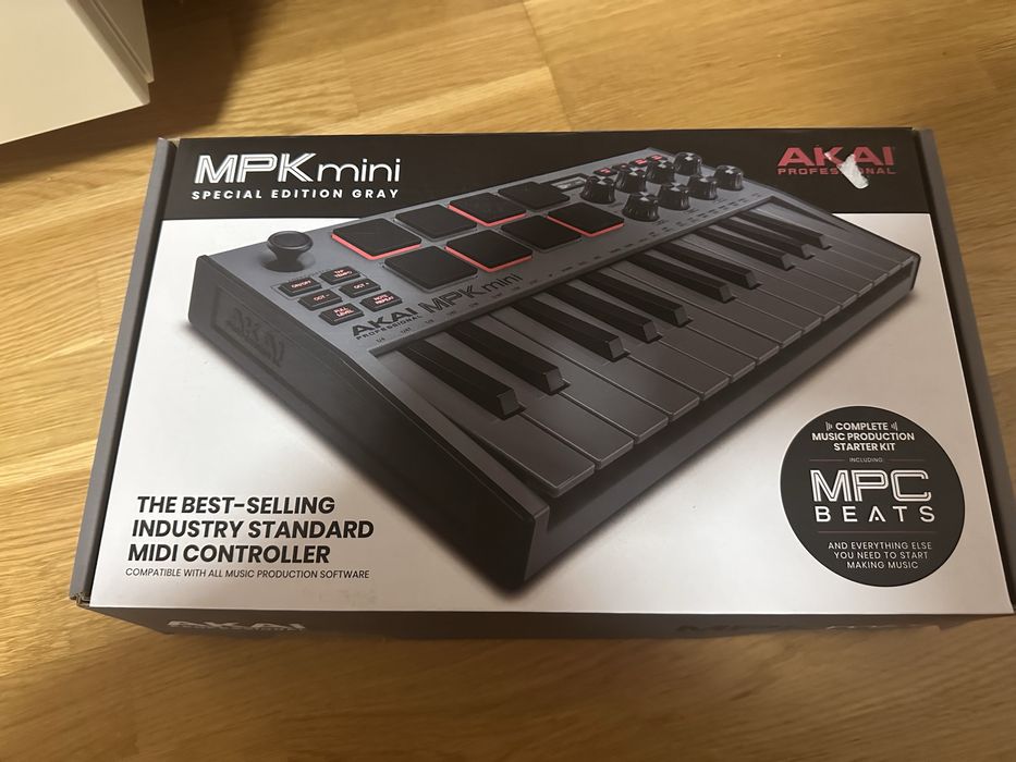 Midi клавіатура Akai MPK mini mk3