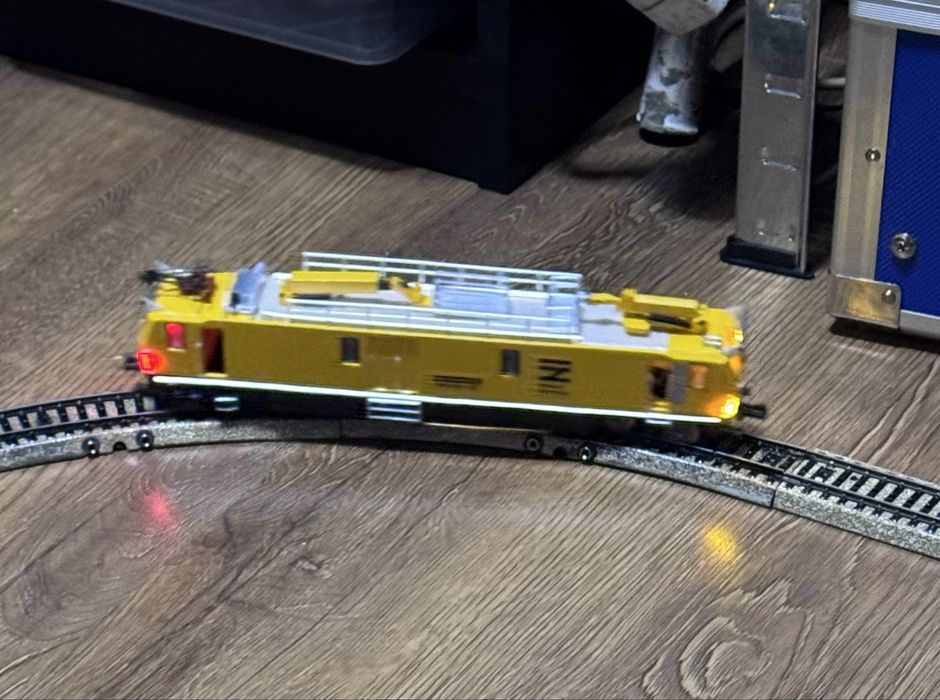Model pociągu sieciowego MTW 100.1 w skali H0 V3 UPGRADE