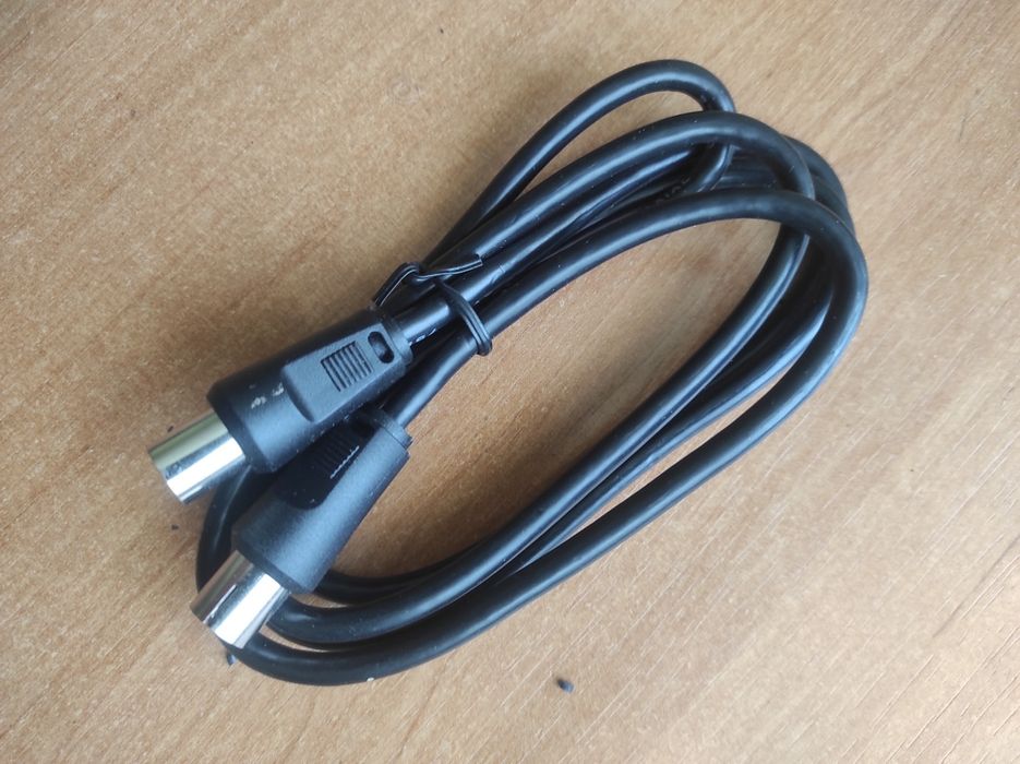 Відео, аудіо кабелі.