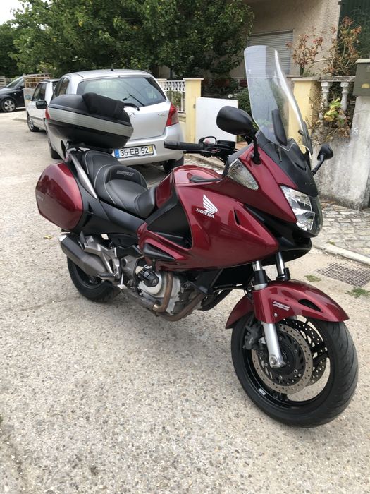 Vendo Honda NT 700